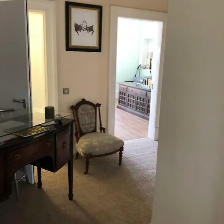 Bank Street Townhouse Guest house 3*