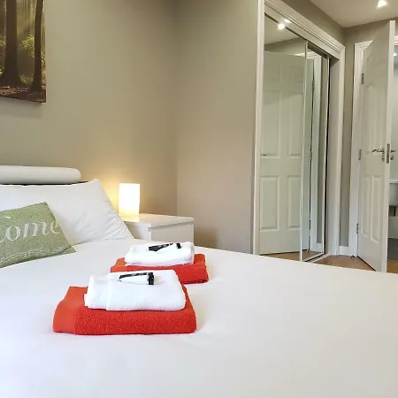 Glasgow's Modern & Stylish 3 Bedroom Aparment Apartment Glasgow