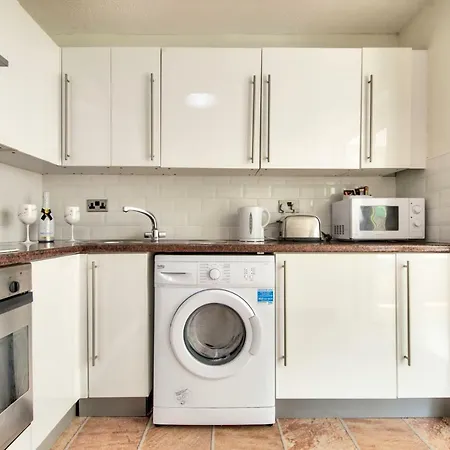 No.17 Serviced Apartamento