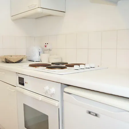 Wilson Street Apartment