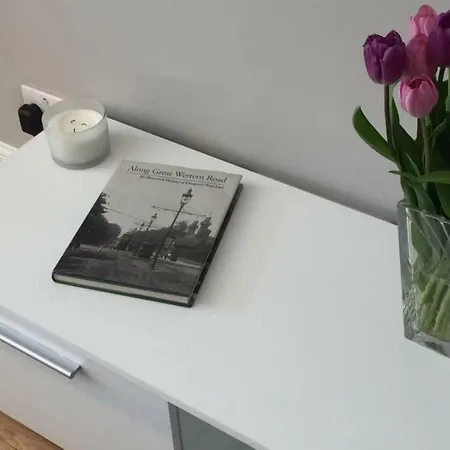 Grosvenor Apartment