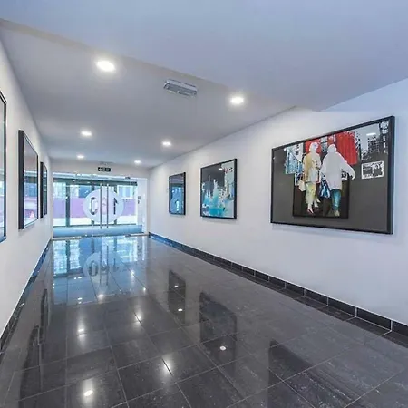 Apartment The Pinnacle