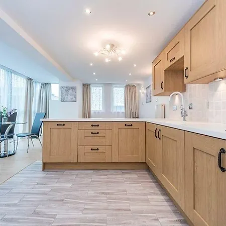 The Pinnacle Apartment Glasgow