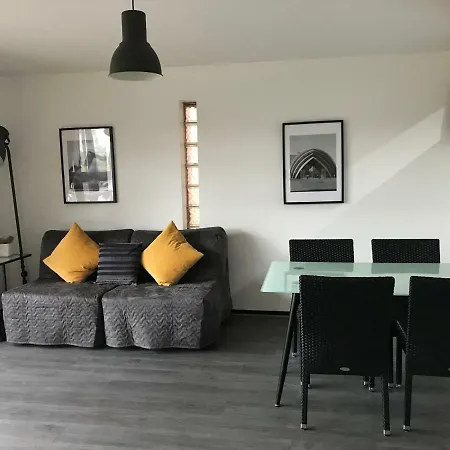 City Centre Riverside With Private Parking * Glasgow