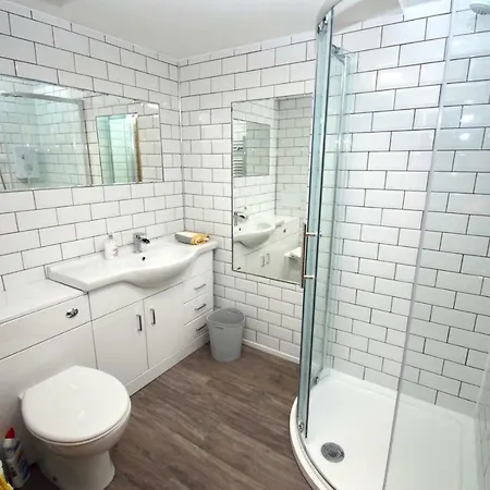 Merchant City Tower Apartment