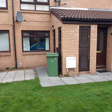 Hardgate Gardens *