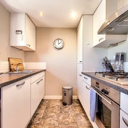 City Centre Riverview With Free Parking And Balcony Apartment *
