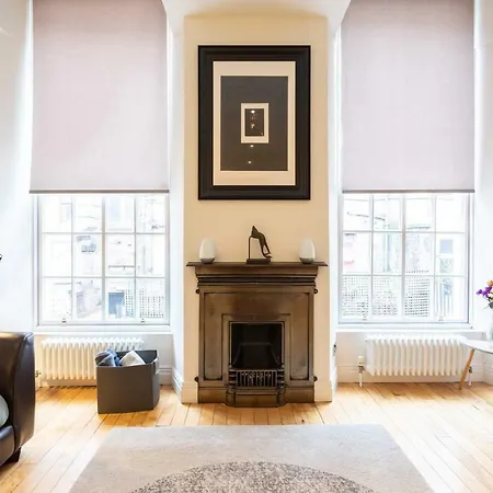 Holiday home Charing Cross 3 - 4bed-historical - Townhouse In City