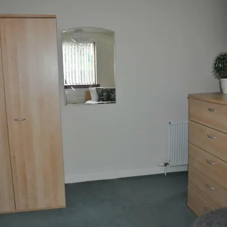 Fantastic 3 Bedroom House In Langside/shawlands Hébergement de vacances Glasgow