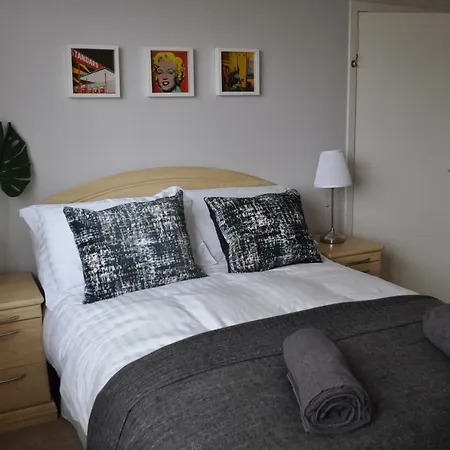 Hébergement de vacances Fantastic 3 Bedroom House In Langside/shawlands Glasgow