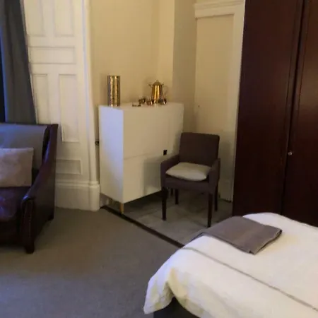 Bank Street Townhouse Vendégház 3*