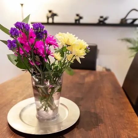 Charing Cross 3 - 4bed-historical - Townhouse In City Holiday home Glasgow