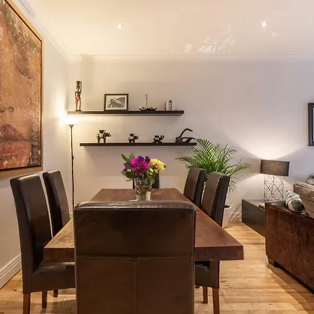 Charing Cross 3 - 4bed-historical - Townhouse In City * Glasgow