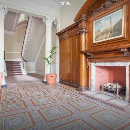 Grand In The Park * Glasgow