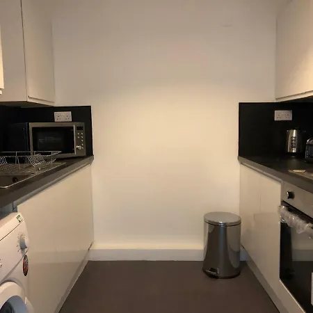 Apartment Cessnock Station View Glasgow