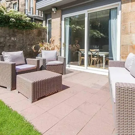 Grosvenor Apartment *