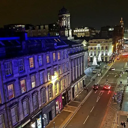 Bright, Spacious 2 Bedroom In The Heart Of City Apartment Glasgow