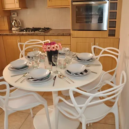 Fantastic 3 Bedroom House In Langside/shawlands Hébergement de vacances *