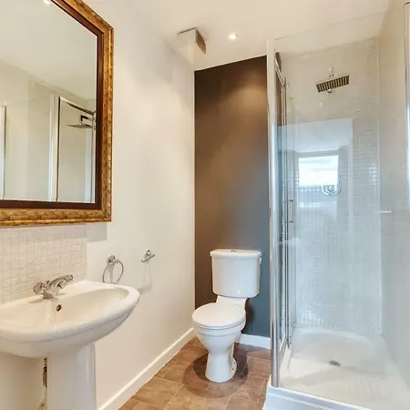Urban Oasis Modern & Stylish Walk Everywhere Appartamento *