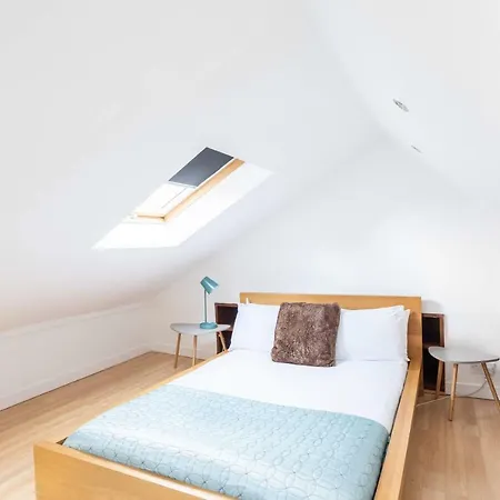 Holiday home Charing Cross 3 - 4bed-historical - Townhouse In City Glasgow