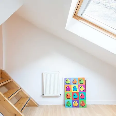 Charing Cross 3 - 4bed-historical - Townhouse In City Holiday home *