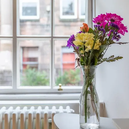 Charing Cross 3 - 4bed-historical - Townhouse In City Holiday home *