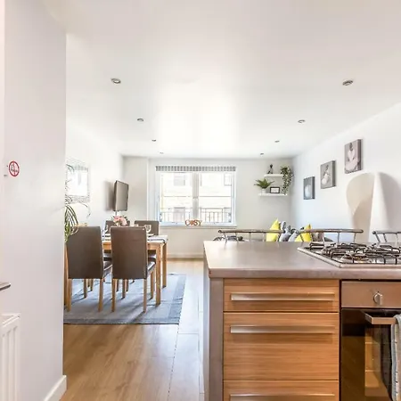 Apartament Cosy In Quiet City-centre With Car Park Glasgow
