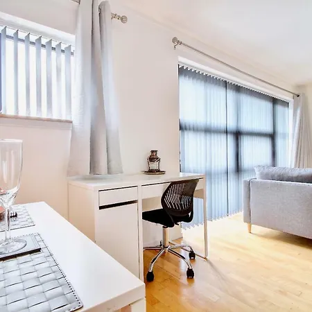 Cutty Sark Centre With Free Parking Apartment *