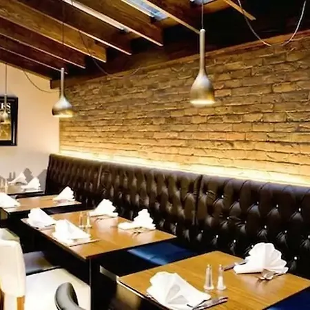 Artto 3* Glasgow
