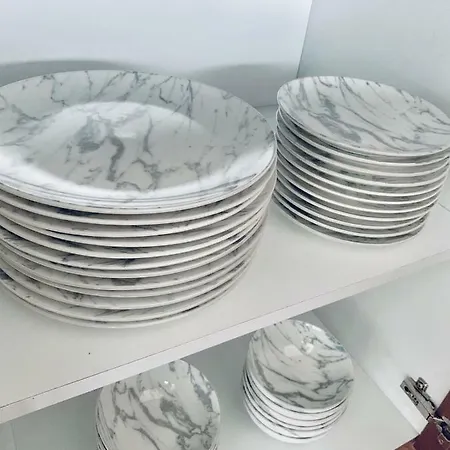 Apartment Centre - The Penthouse With Riverviews -