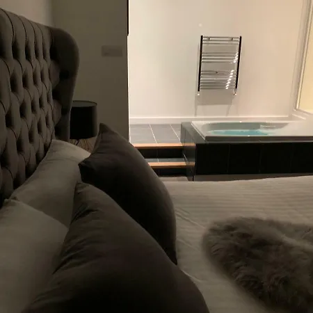 Centre - The Penthouse With Riverviews - Apartmán *