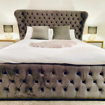 Centre - The Penthouse With Riverviews - Glasgow