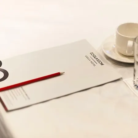 West By Compass Hospitality 3* 格拉斯哥
