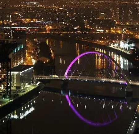 Centre - The Penthouse With Riverviews - Apartmán Glasgow