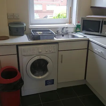 Apartment North Woodside Place - 1 Bedroom *