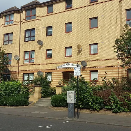 North Woodside Place - 1 Bedroom Apartment Glasgow