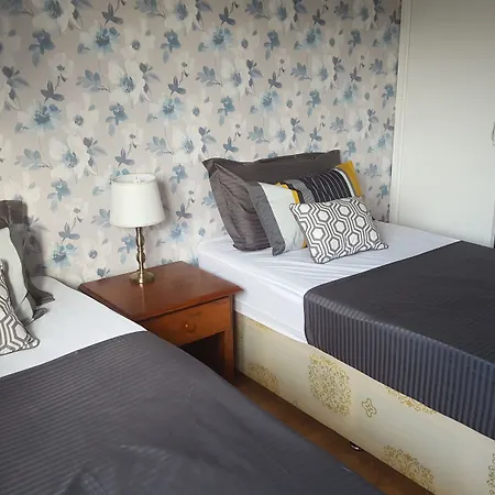 Kennedy Place - 1 Bedroom Daire *