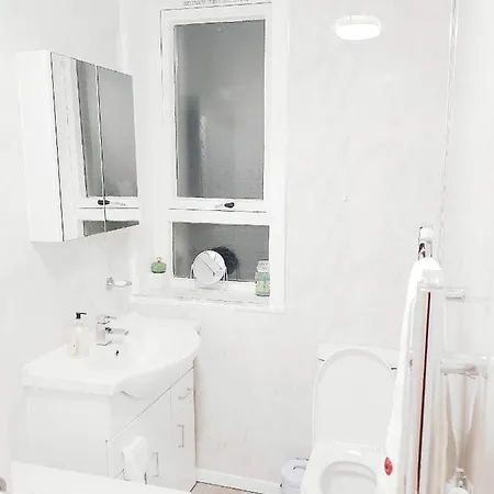 Apartamento Three Bed In