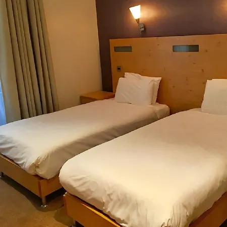 阿尔托酒店 3*