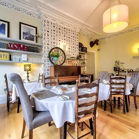 Amadeus Apartment