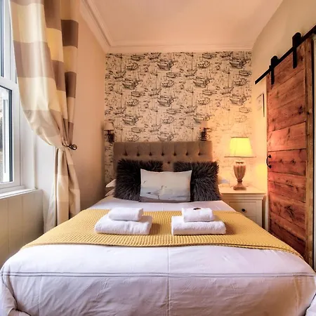 Amadeus Apartment