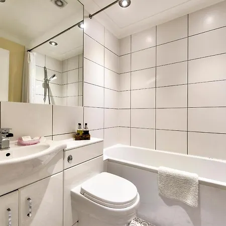 Apartment Amadeus Serviced Glasgow