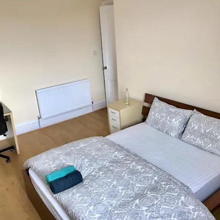 94 Copland Road *