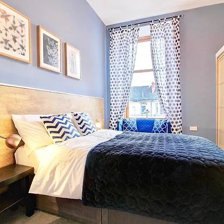Apartment Luxurious Nr Subway