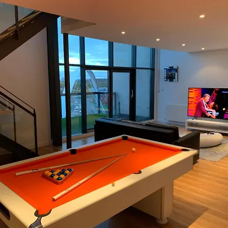 Apartmán Centre - The Penthouse With Riverviews - *