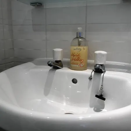 Penthouse 3 Bedroom Luxury - Centre Apartment