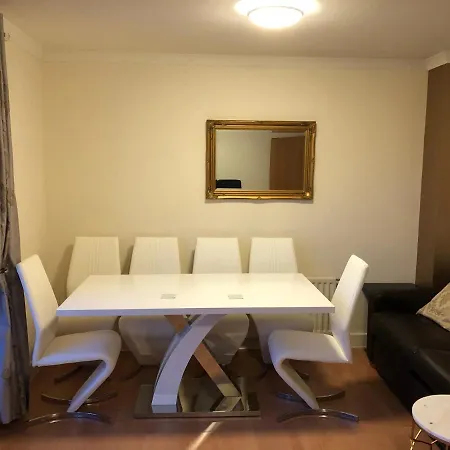 Apartment Penthouse 3 Bedroom Luxury - Centre *