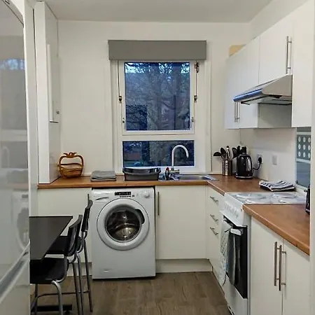 Apartment Carnock Road - Silverburn Shopping Centre Glasgow