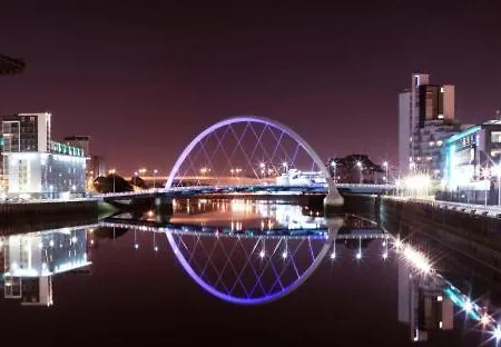 Lovely D&n Glasgow