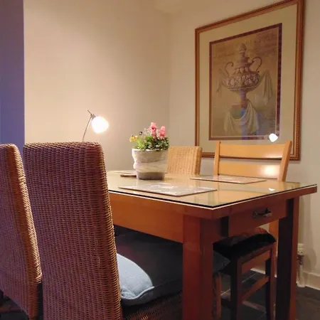 Riverview Vista - Luxury River View Appartement
